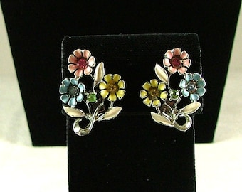 PARK LANE Pastel Flowers Clip on Earrings