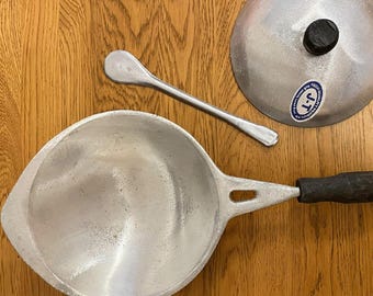 Traditional Appam Maker Hopper Pan Set with Lid & Spatula, Sri Lankan Omelette Frying Pan