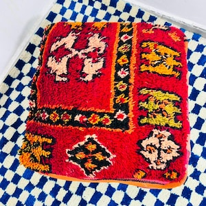 Handgewebter Vintage-Kelim-Patchwork-Haustierbettbezug – Boho-Ottomanen-Pouf