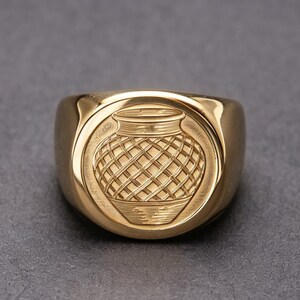 Prehistoric Pottery Crosshatch 18K Gold Ring Intangible Heritage Luxury