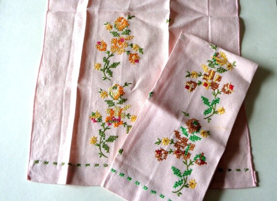 linen guest towels