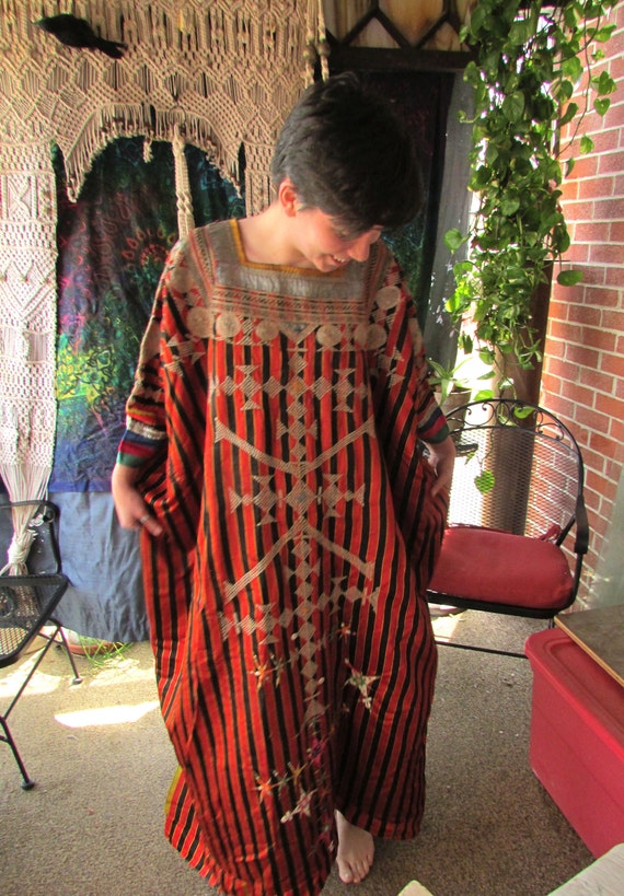 Antique Ethnic Yemen Dress