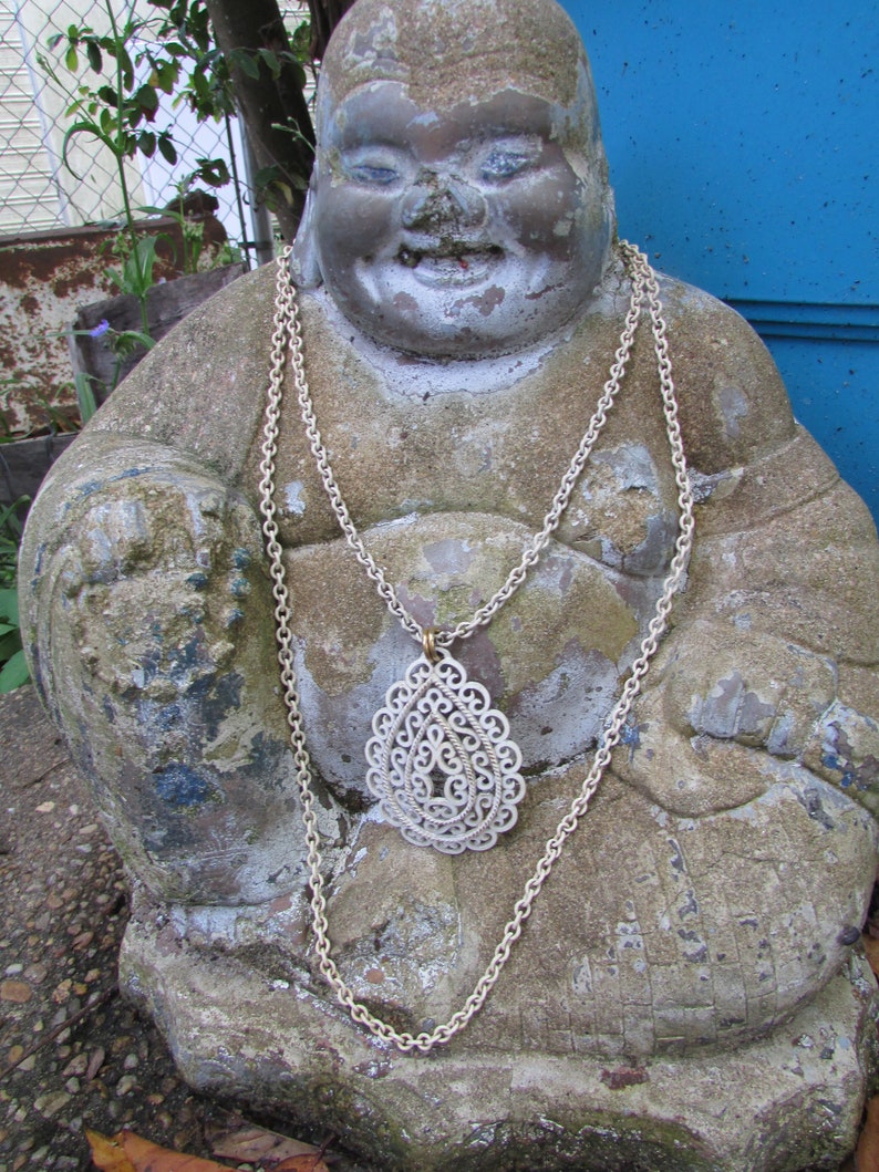 Avon Necklace 1960s