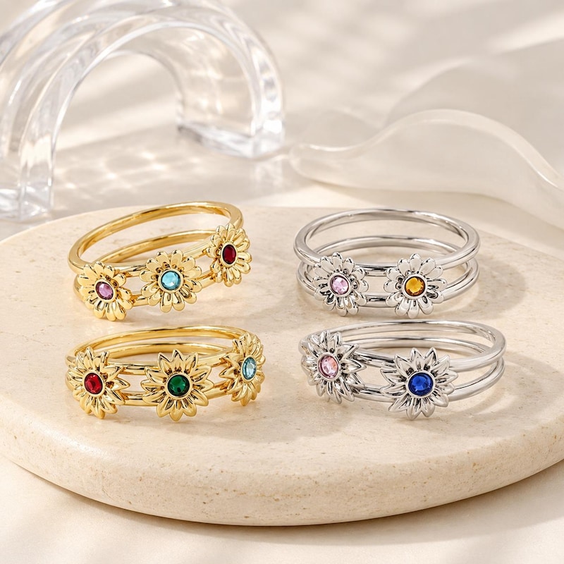 Personalized 2 Or 3 Birthstone Ring, Dainty Daisy Flower Family Ring, Custom Mother's Ring, Birthday Gift For Mom Or Grandma
