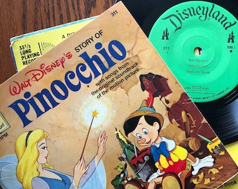 vintage Tunes ... PINOCCHIO book 45 in sleeve