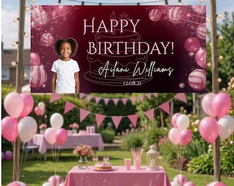 Banner de cumpleaños de voleibol, decoración rosa para fiesta deportiva de niñas (plantilla editable de Canva)