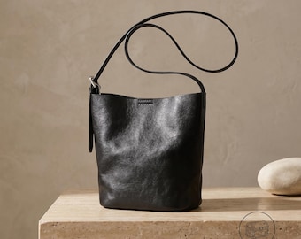 Piccola borsa a tracolla in pelle, borsa a secchiello minimalista da donna, borsetta in vera pelle bovina, borsa per tutti i giorni, regalo di lusso discreto per lei