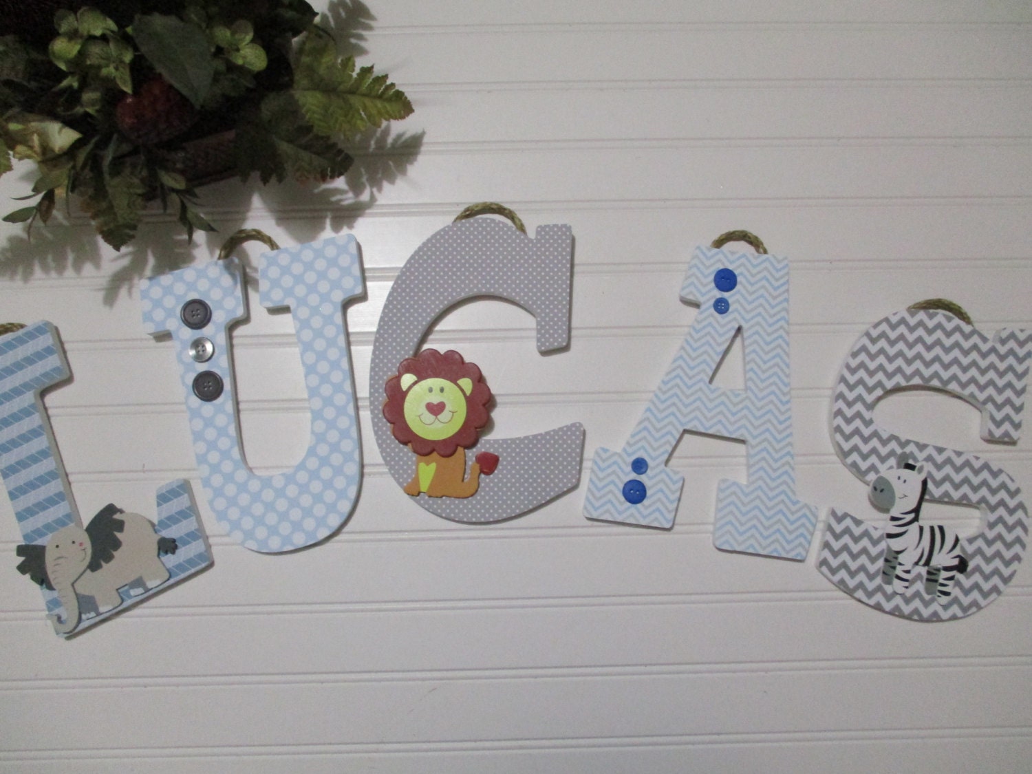 LUCAS nombre 12.00 POR CARTA chico 9 Letras de madera  Etsy