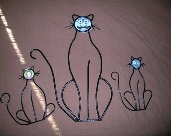 Metal cat made to any size add your own picture for the face