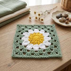 Daisy Granny Square Crochet Pattern, PDF Coaster Motif, Beginner Floral Applique, Boho Home Decor