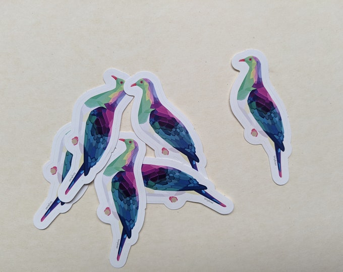 Kereru stickers, Kereru stickers, Kiwi bird stickers, New Zealand bird stickers, Bird stickers, Kiwiana stickers, New Zealand stickers