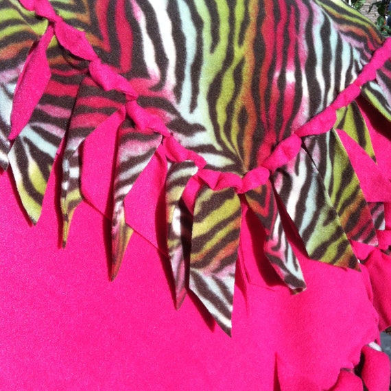 Fleece Blanket With WOVEN Edge Zebra Stripes in Pink and Green