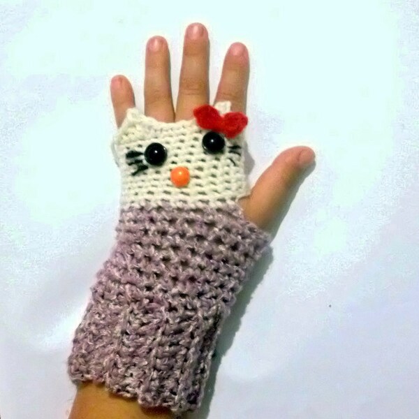 Crochet pattern HELLO KITTY Gloves (Pdf file).