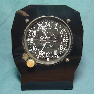 Waltham CDIA military clock--military clock stand,wood stands,wood clock stands,acrylic clock stands,military gifts