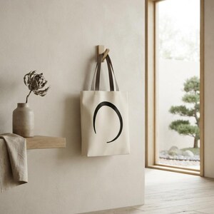 Sumi-e Ensō Canvas Tote Bag | Ensō by Calm & Oak imagen 4