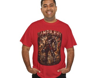 Tampa Bay Football Spieler T-Shirt | Grunge Helm, Nummer 10, Stadion-Motiv