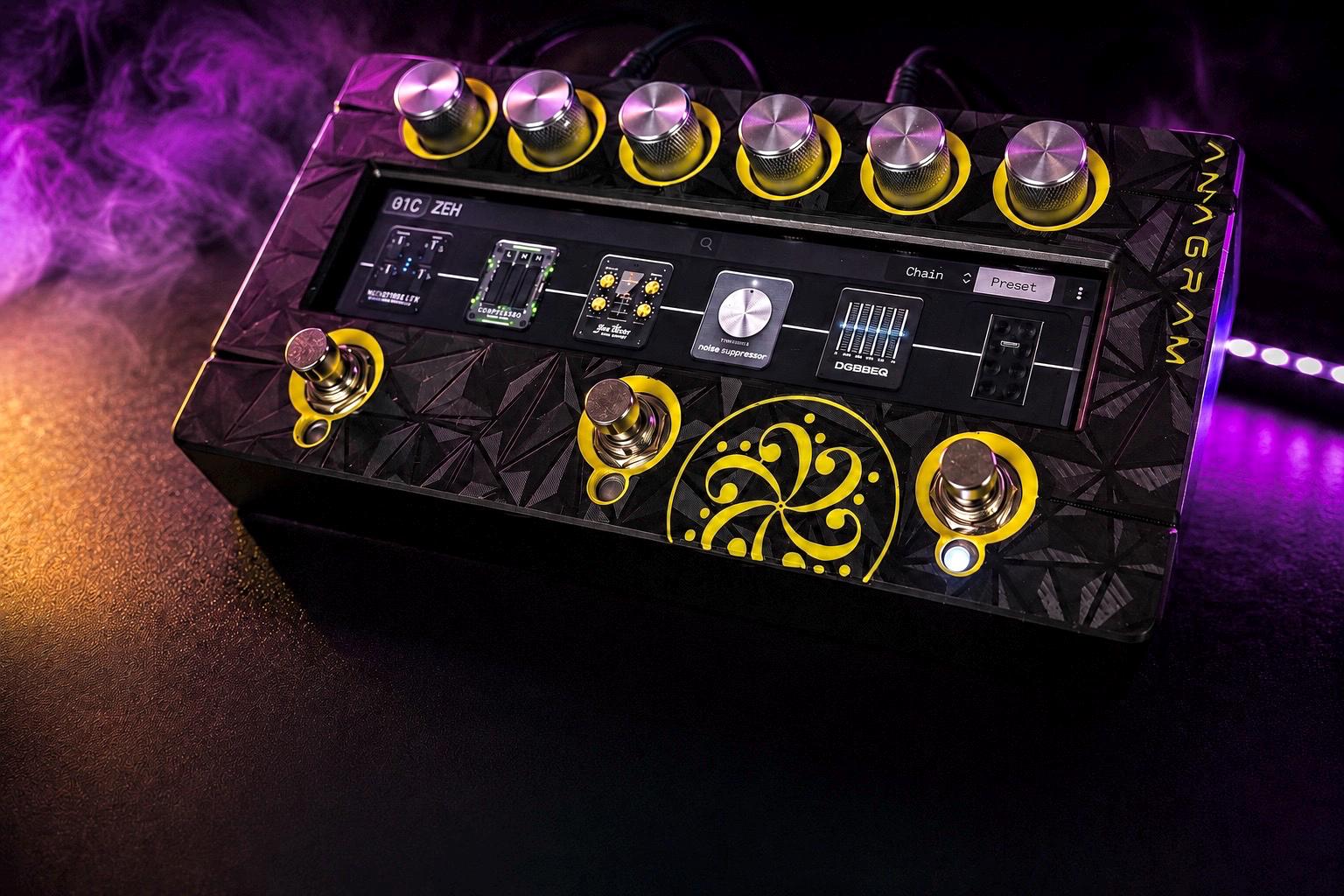Darkglass Anagram Case - Etsy