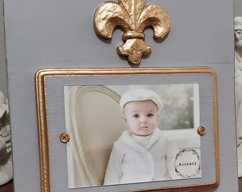 Handmade Wood Picture Frame - Chicago Grey aged finish with Antique Gold Leaf Fleur-de-lis. 5 x 7 Picture