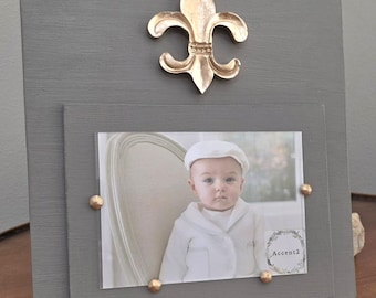 Handmade Distressed Wood Picture Frame: French Linen Grey, Gold Leaf Fleur-de-lis
