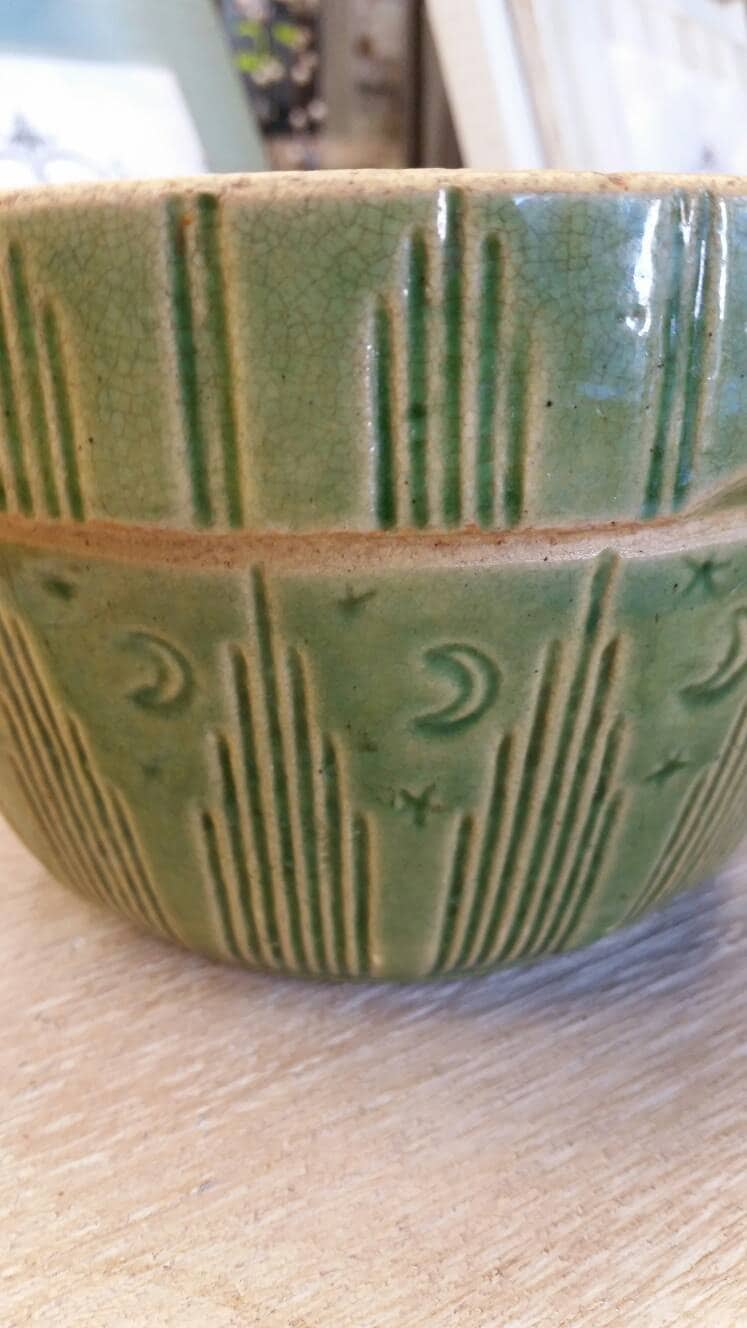 Watt Pottery Green Moon and Stars - Green Glazed - Yellow ware