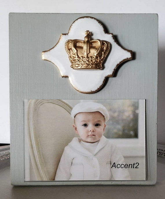Gilded Crown Photo Frame: Distressed Wood, 4x6 Horizontal