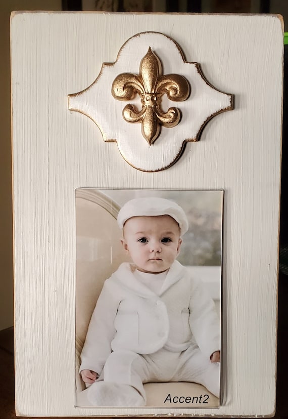 Gold Fleur-de-lis Photo Frame: Distressed Oyster White, 4x6 Vertical