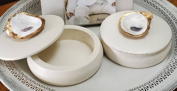 Oyster Shell Jewelry Box: Distressed White Round Wooden Box with Gold Leaf