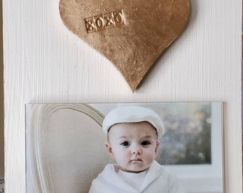 Gold Gilded XOXO Heart  Wood Frame 4x6 Photo - Painted Distessed Oyster White - Baby or Sweetheart Gift