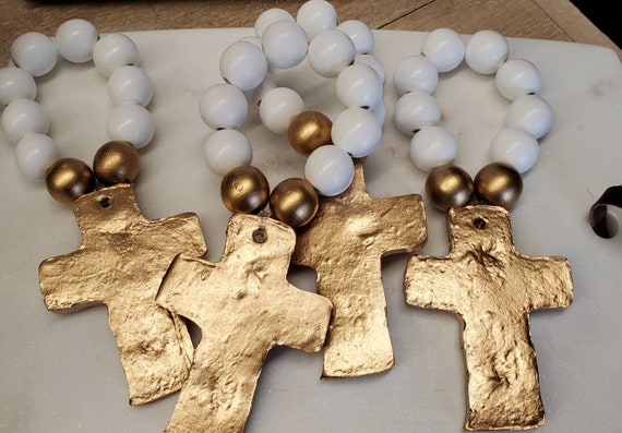 Cross With Gold Leaf - Beaded Napkin Ring-Hostess Gift - Housewarming -Coastal Chic - Table Setting