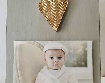 Handmade Wood Frame 4x6 Photo Painted Light Grey Distressed With A Gold Heart  - Baby Gift - Baptism - Gift - Love.