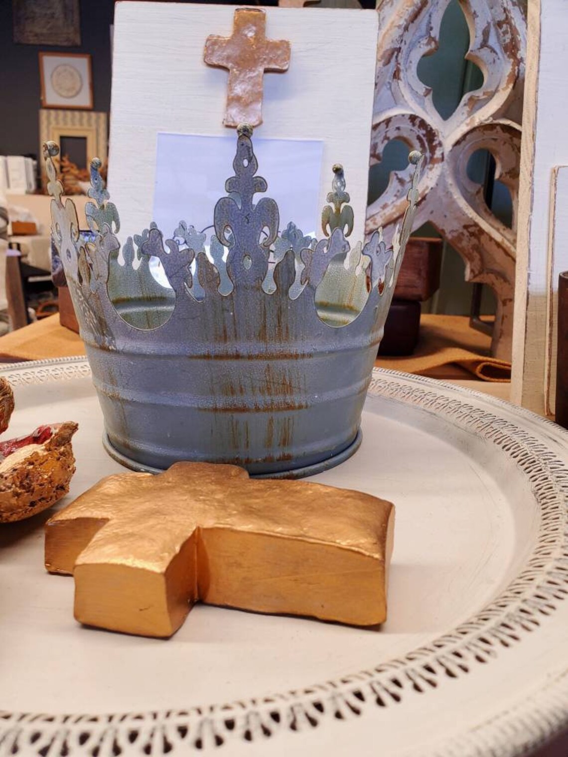 Large Metal Crown Plant Holder Candle Holder Home Decor Etsy