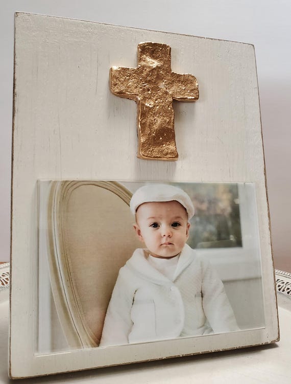 Handmade Distressed Wood Picture Frame: Oyster White, Gold Cross (4x6)