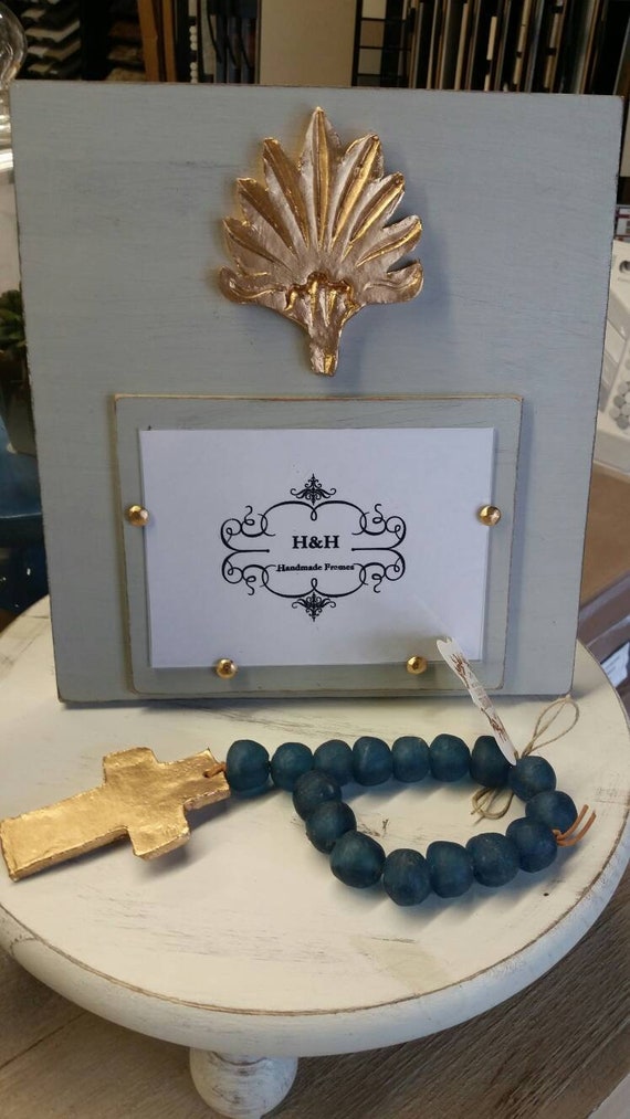 Handmade Wood Picture Frame: Franciscan Gray, Gold Leaf Palmetto, 5x7 Photo