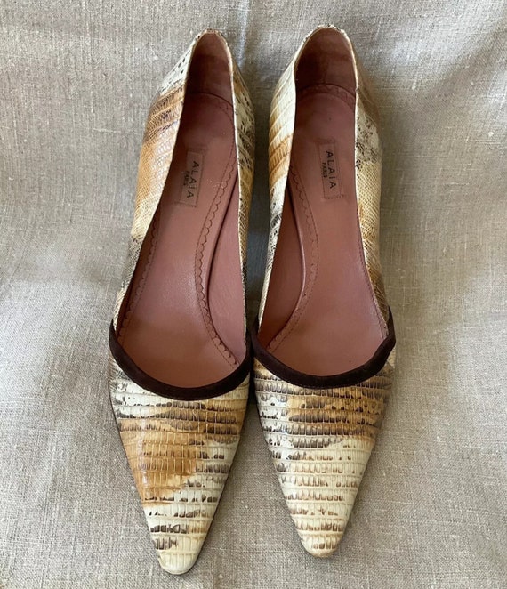 AZZEDINE ALAIA Paris lizard high heels/pumps clas… - image 2