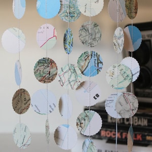Guirlande de cartes, décoration de mariage, banderoles de cartes, décoration sur le thème des voyages, décorations de cartes, guirlande en papier, réalisation sur commande - 3 mètres de long chacune
