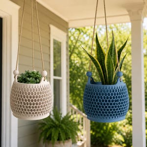 Honeycomb Rope Hanging Planter, Geometric Bioplastic Hanging Plant Pot with Drip Tray, Indoor Outdoor Succulent Planter