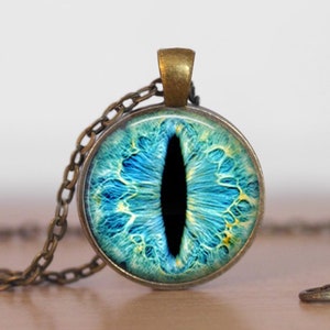 Dragon Eye Pendant, Cat Eye Pendant, Dinosaur Eye Pendant (Teal)