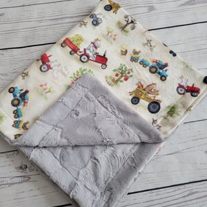Manta de bebé personalizada, manta de bebé de animales de granja, manta Minky de niño, regalo de ducha de bebé, regalo de recién nacido