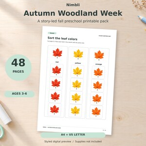 Può includere: Un foglio di attività prescolare stampabile intitolato Autumn Woodland Week con un tappetino per l'ordinamento dei colori e illustrazioni di foglie d'acero rosse, gialle e arancioni. La pagina include istruzioni, 48 pagine per bambini di 3-6 anni.