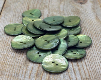 Set of 6 green shell buttons, genuine mother-of-pearl akoya, choose size, for sewing, knitting, crochet, crafting, scrapbooks