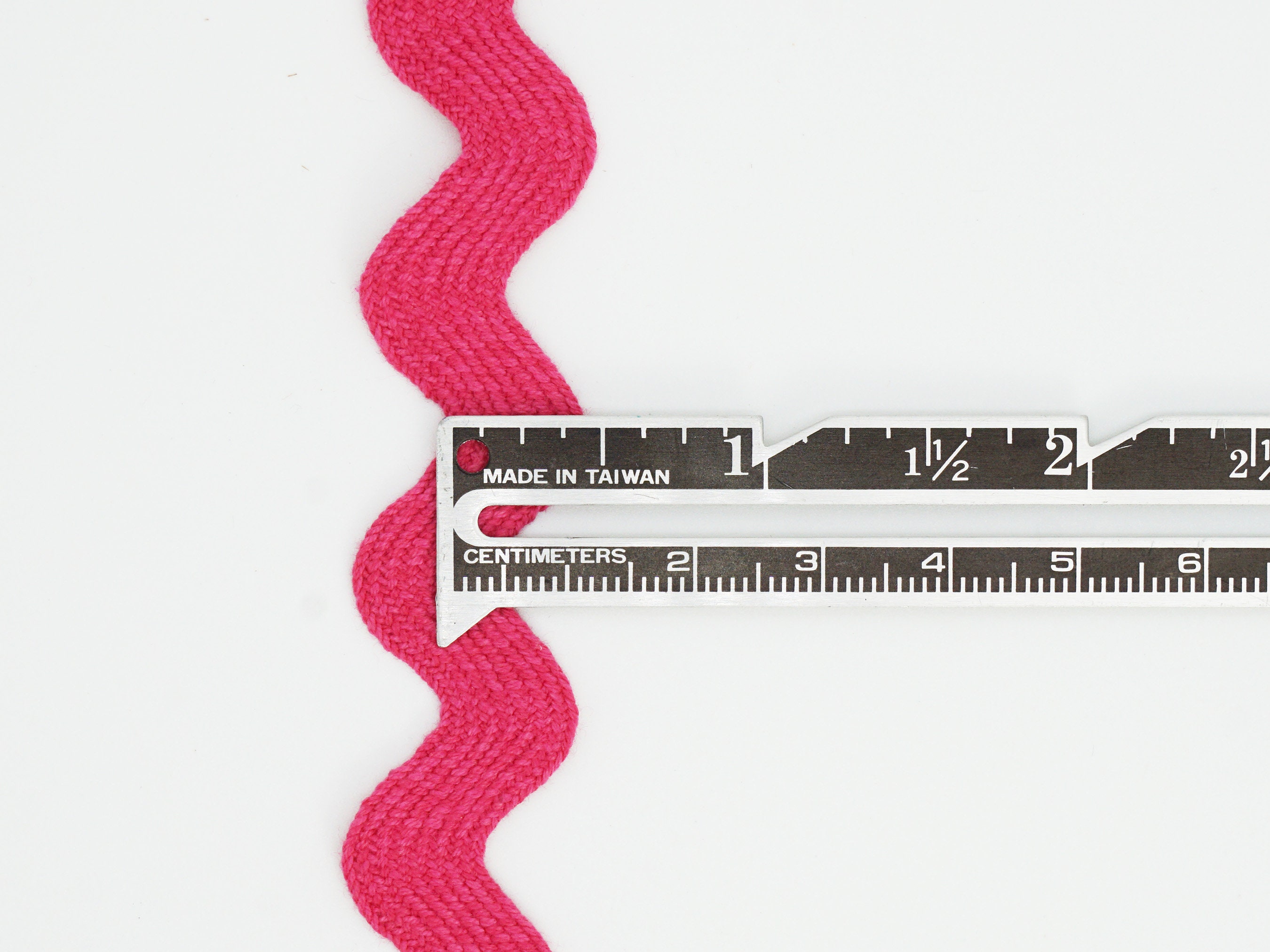 Medium 15mm Ric Rac Trim - 2 - White – Sewing Wholesale