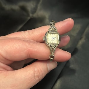 Vintage Alpha 17 Jewel Art Deco Filigree Watch with Cross Charm image 7