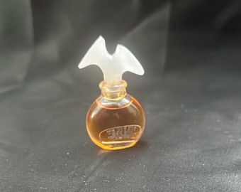 Chloe by Karl Lagerfeld 1975 Vintage Collectible Parfum 3.7ml Miniature with Dove Splash