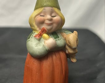 Vintage 1979 Unieboek Lisa Gnome Bisque Figurine Made in Japan Rare Squirrel