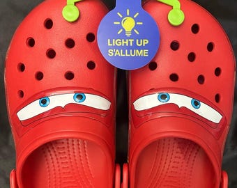 RARE 2021 First Edition Disney Pixar Cars Lightning McQueen Light-Up Crocs Adult W9 NWT