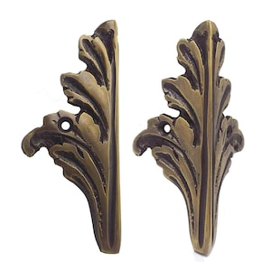 86 mm Brass Skiffers / Corner Protector for Skirtings & Cabinetry - Acanthus Cabbage / Antique Brass
