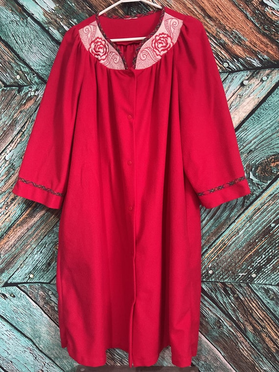 Vintage Fleece Robe Red Embroidered Snap Front Si… - image 8