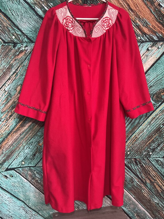 Vintage Fleece Robe Red Embroidered Snap Front Si… - image 9