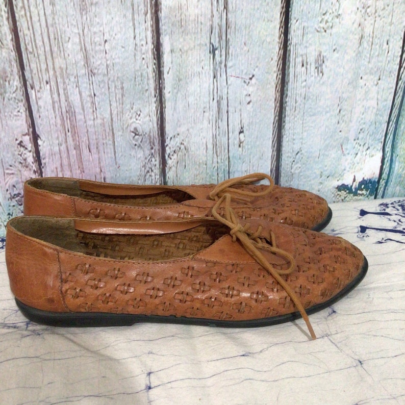 Leather Collection Woven Leather Flats Size 8.5 Tan Brown image 1