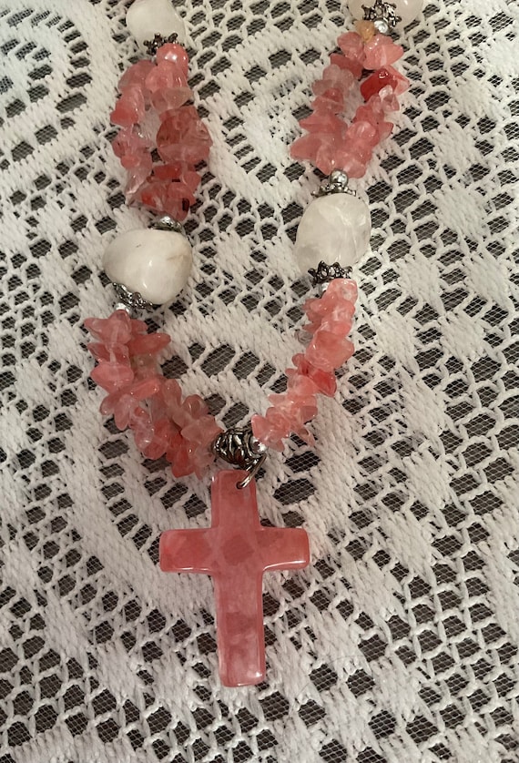 Vintage Crystal Cross & Polished Crystal Stone Nec